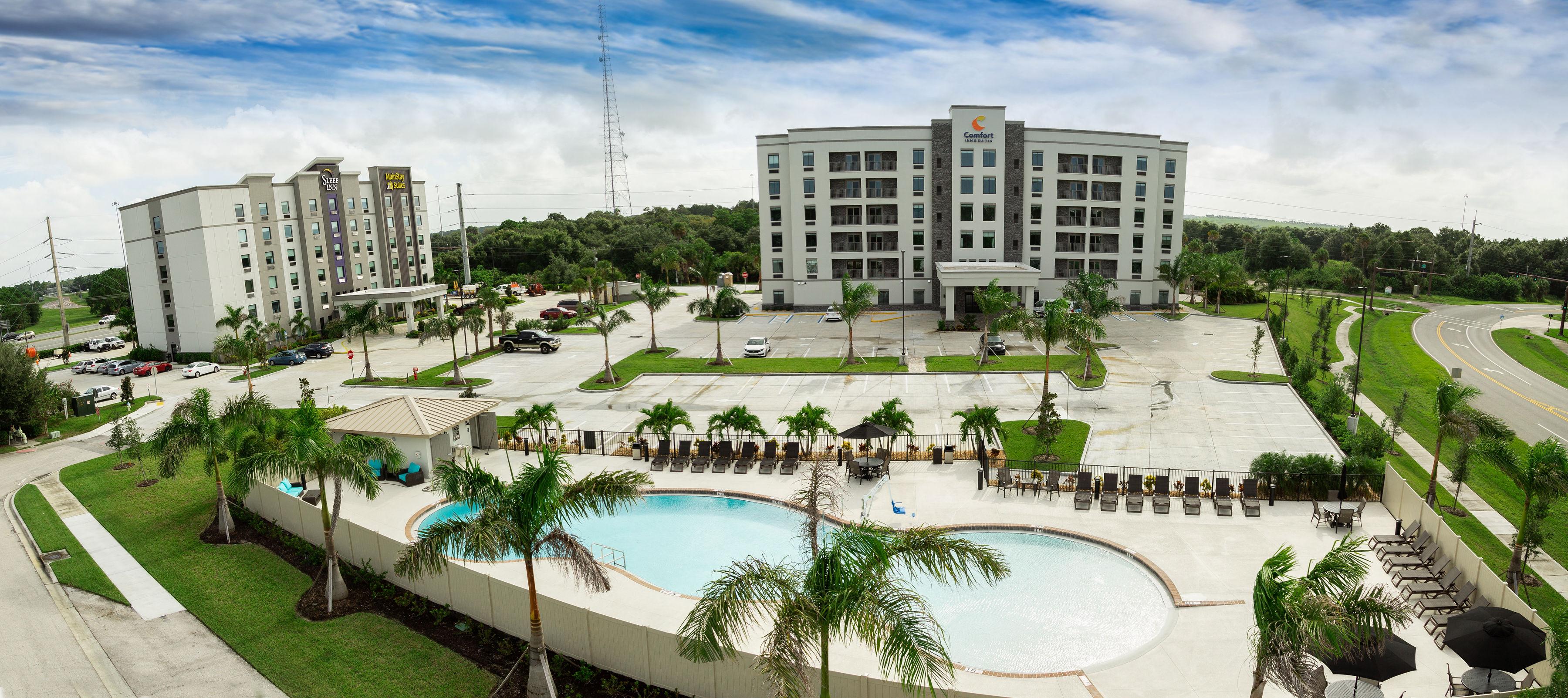 Magnolia Pointe; BW Signature Collection Fruitville Exterior photo